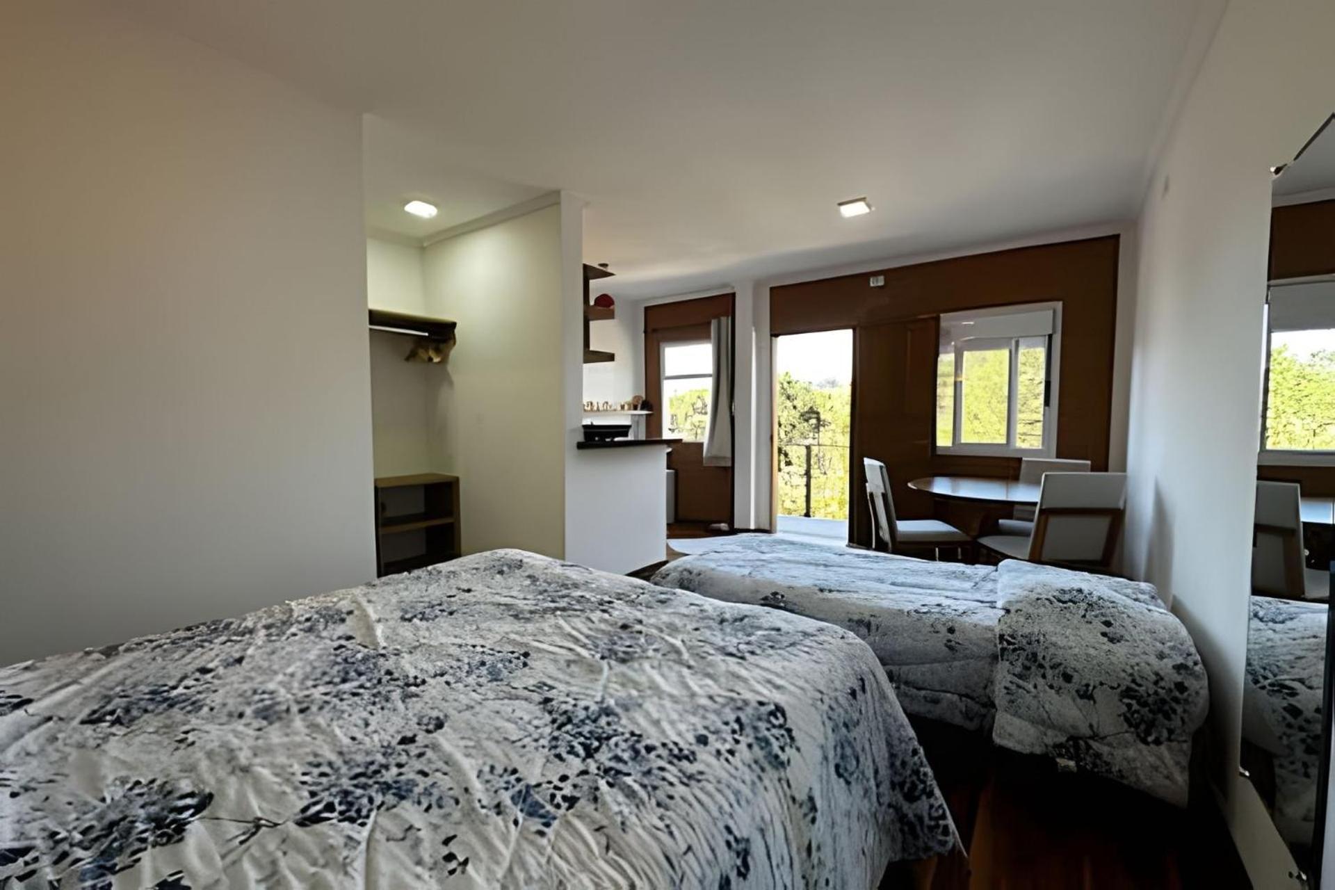 Campos do Jordão Suites Saint Louis - Conforto Do Lado Do Centro Turistico מראה חיצוני תמונה